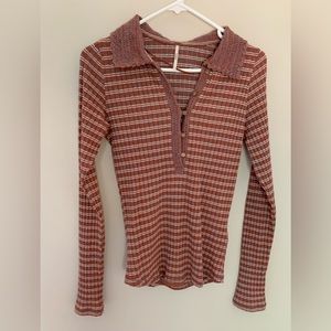 FREE PEOPLE knit Women's Delilah Top. Rust, Stripe. Small.